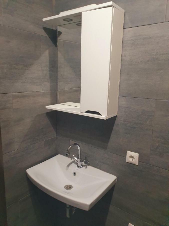 Apartment Yes 41 Uzhhorod Exterior photo